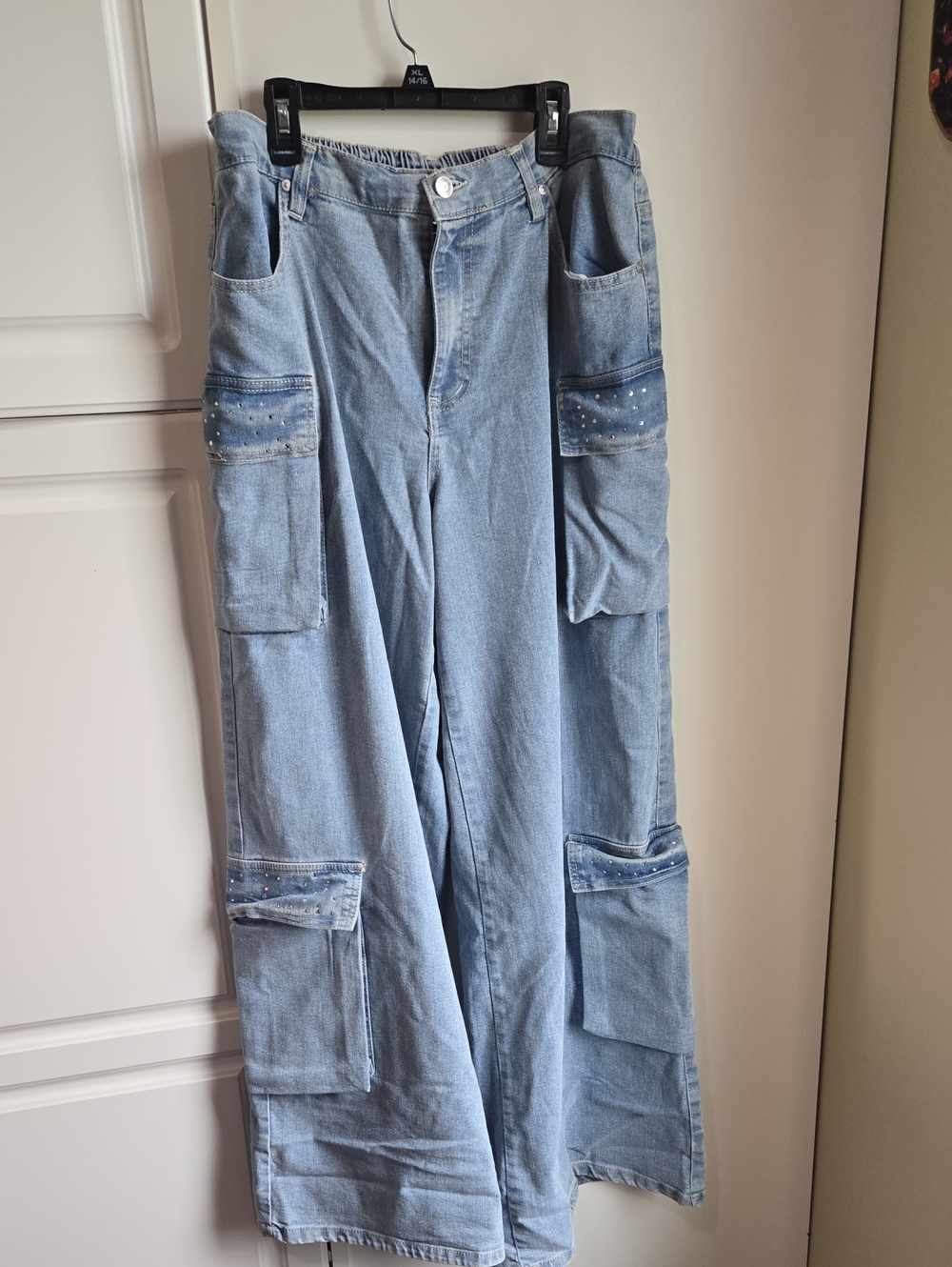 Light Blue Wide-Leg Cargo Jeans with Stud Detail